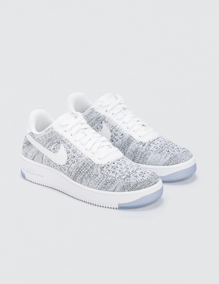 w af1 flyknit low