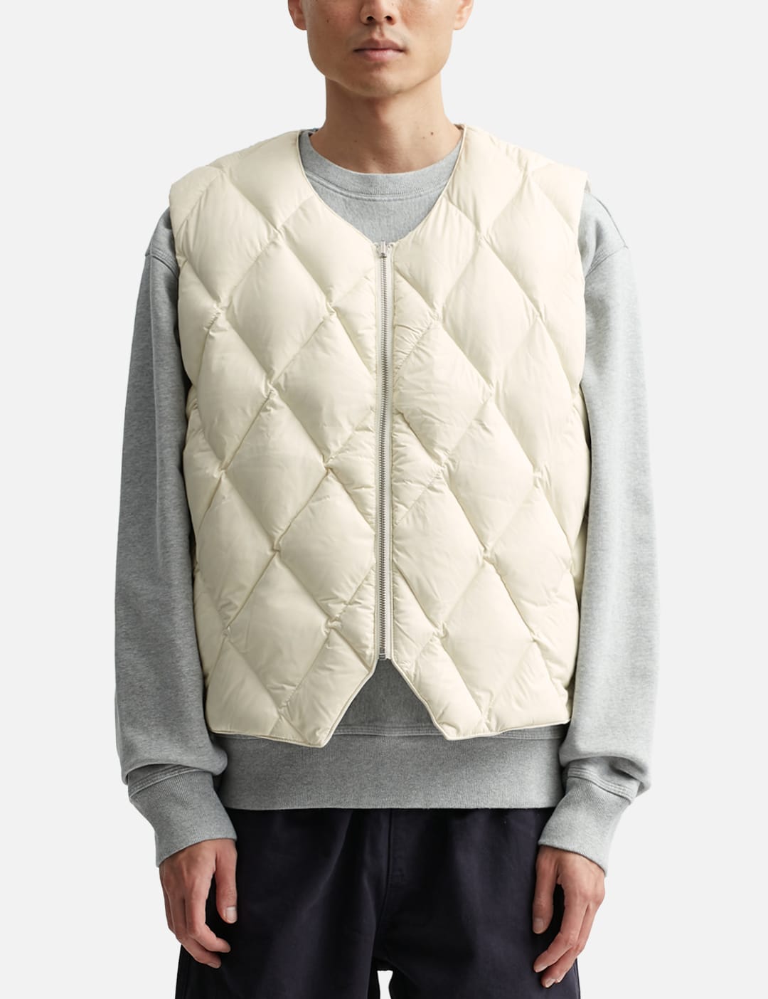 Stüssy - Reversible Quilted Vest | HBX - Globally Curated Fashion