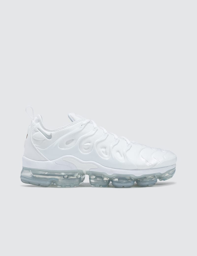 Vapormax plus clearance australia