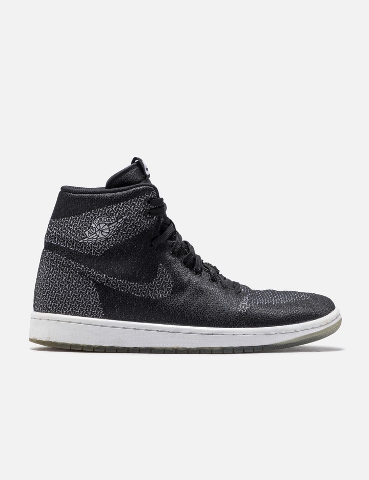 Jordan Brand - AIR JORDAN 1 RETRO HIGH 'MTM' | HBX - HYPEBEAST 為您搜羅全球潮流時尚品牌