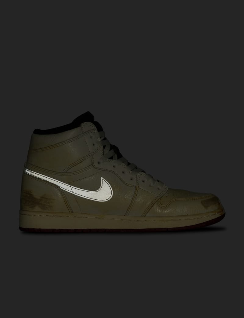 Air jordan 1 retro high og olive on sale canvas