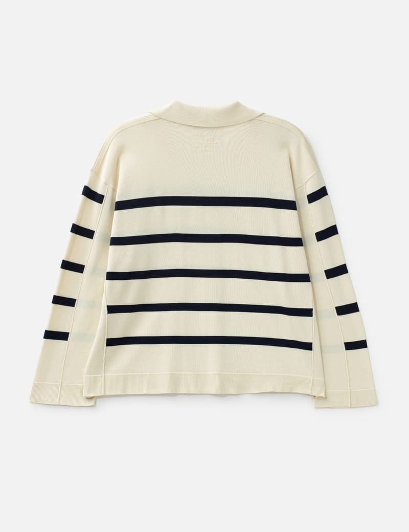 Maison Kitsuné - Baby Fox Patch Boxy Turtleneck | HBX Maison Kitsuné - Baby Fox Patch Boxy Turtleneck | HBX