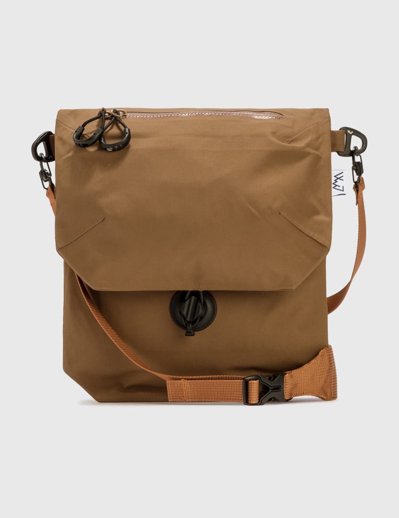 CMF Outdoor Garment - サコッシュ | HBX