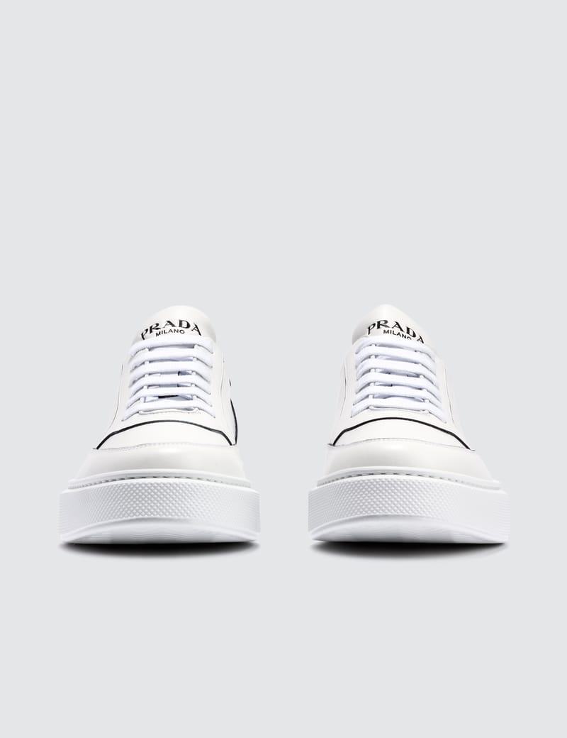 Prada - Vit Montana Sneaker | HBX