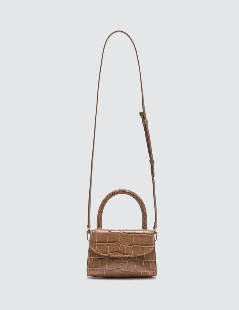 ☆関税込☆BY FAR★MINI CIRCULAR CROCO EMBOSSED HANDLE TOTE★ Mini Lilac Circular Croco Embossed Leather - ShopperBoard