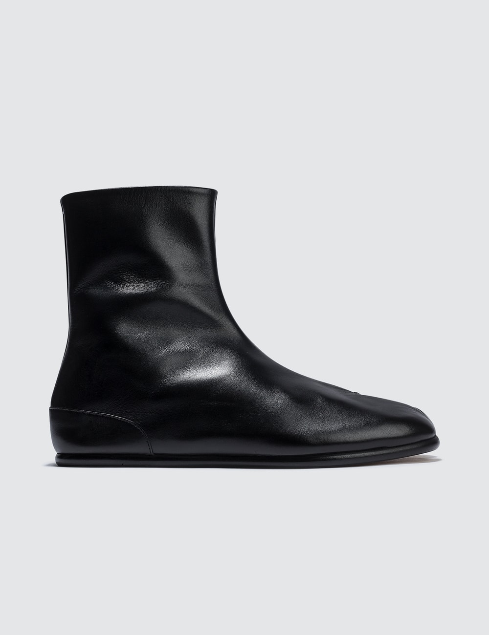 Maison Margiela - Tabi Ankle Flat Boots | HBX