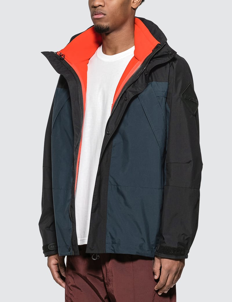 F.C. Real Bristol - 2 In 1 Tour Jacket | HBX - HYPEBEAST 為