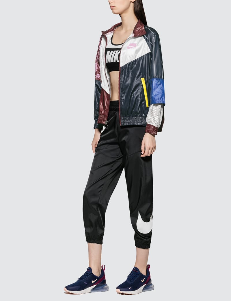 Nike - As W Nsw Nsw Trk Jkt Wvn | HBX - Globally Curated Fashion