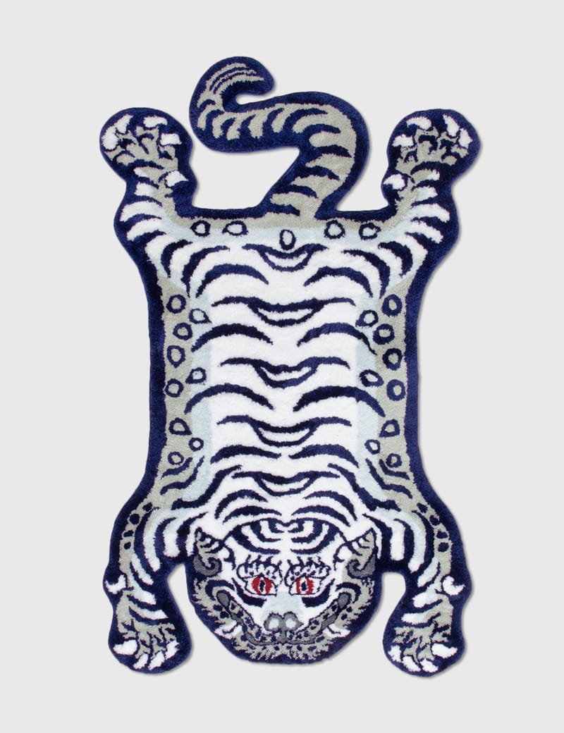 RAW EMOTIONS - Medium Mascot Tiger Rug | HBX - Globally Curated