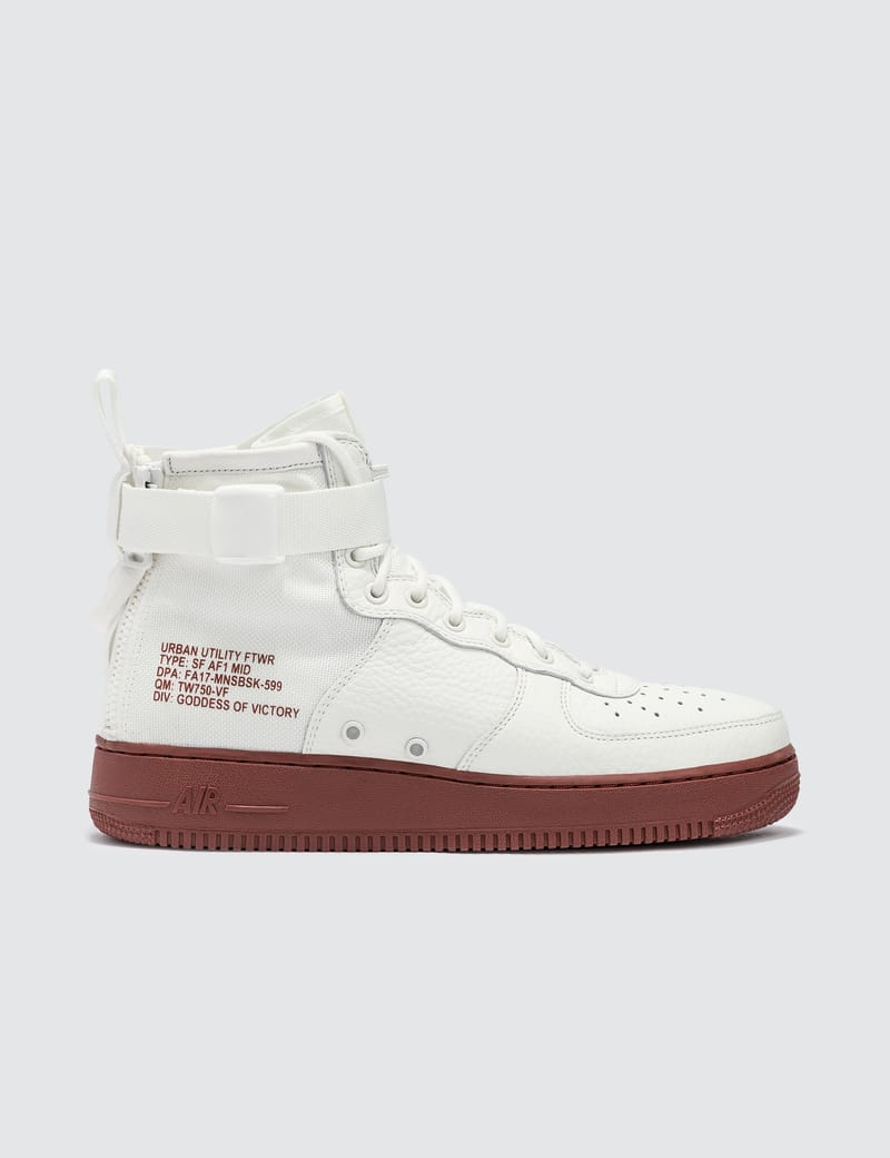 Men's sf af1 mid hotsell basketball shoe