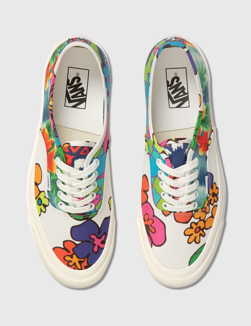 国内配送 VANS AUTHENTIC 44 DX HOFFMAN FABRICS /FLORAL MIX Vans - Authentic 44 Dx | HBX - Globally Curated Fashion and