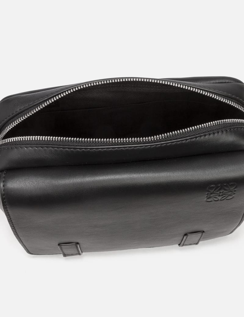 【LOEWE】MILITARY MESSENGER BAG XS Military messenger bag in soft grained calfskin Black - LOEWE