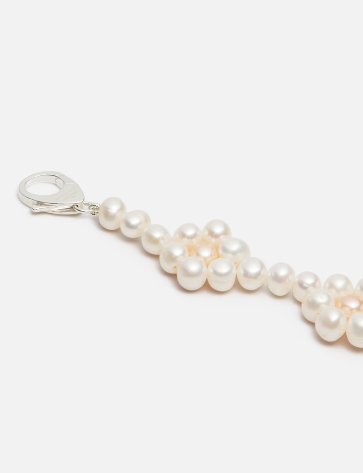 HATTON LABS - DAISY PEARL BRACELET | HBX - HYPEBEAST 為您搜羅全球潮流時尚品牌