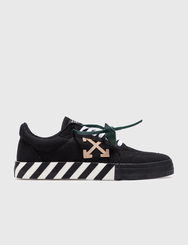 Off-white Low Vulcanized Canvas In Black | ModeSens