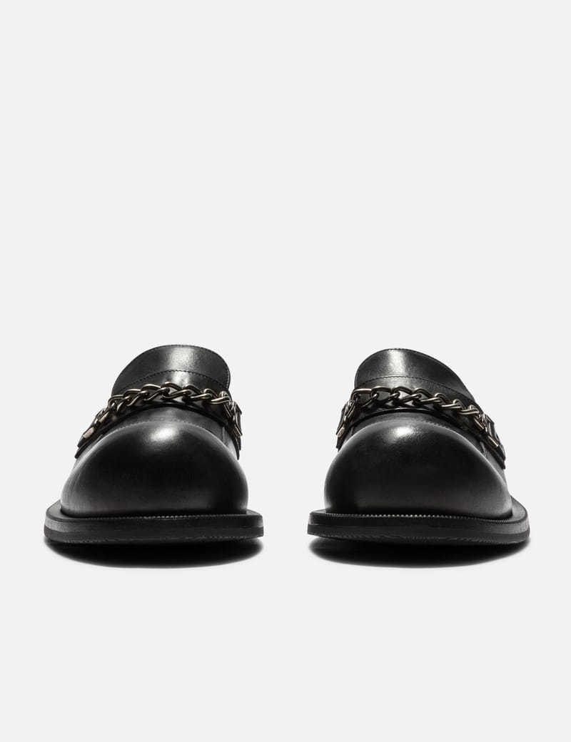 Martine Rose - BULB TOE CHAIN MULE | HBX - Globally Curated