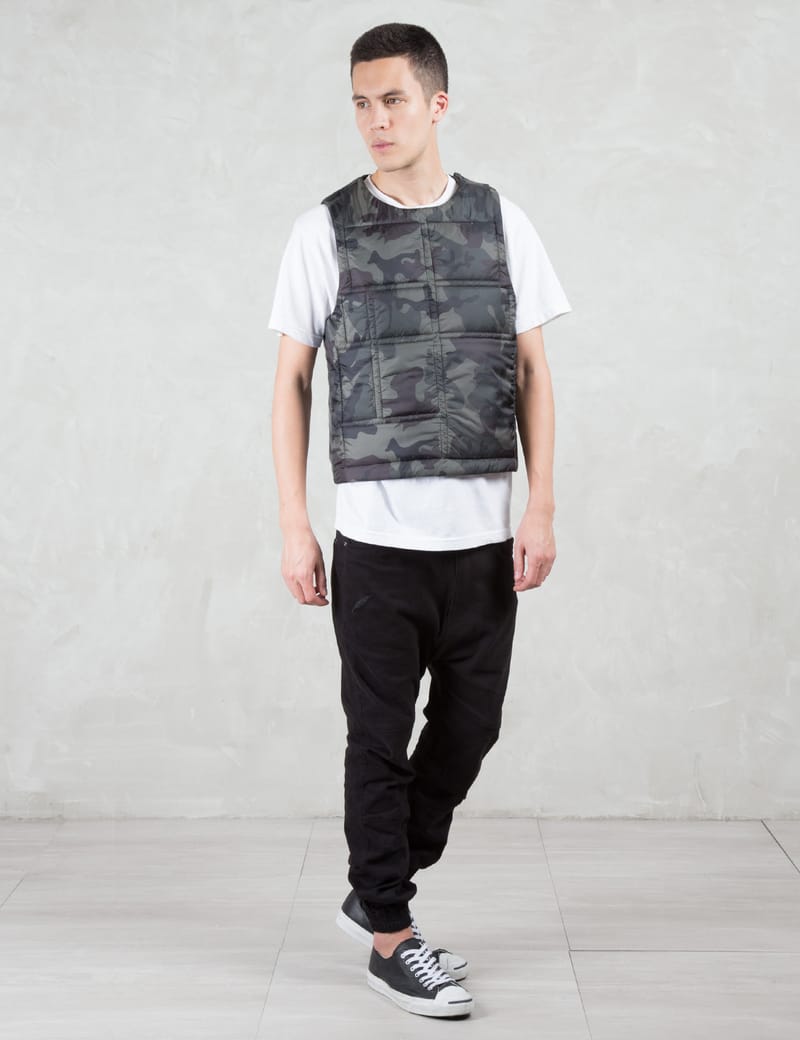 LETASCA - Multi Pocket Reversible Pullover Vest | HBX - ハイプ