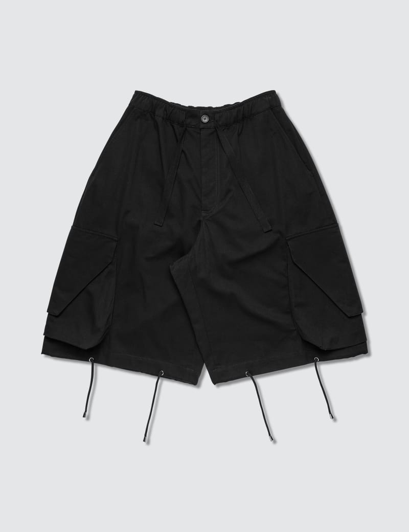 【送料&関税込】J.W. Anderson Knitted Shorts JW ANDERSON Wool Cable Knit Shorts - Red | Garmentory