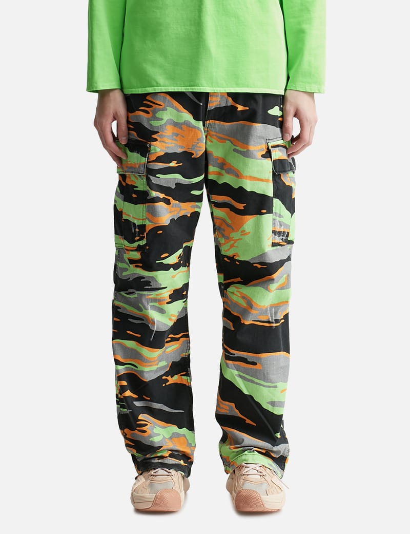 ERL - Unisex Printed Cargo Pants | HBX - Globally Curated Fashion and  Lifestyle by Hypebeast