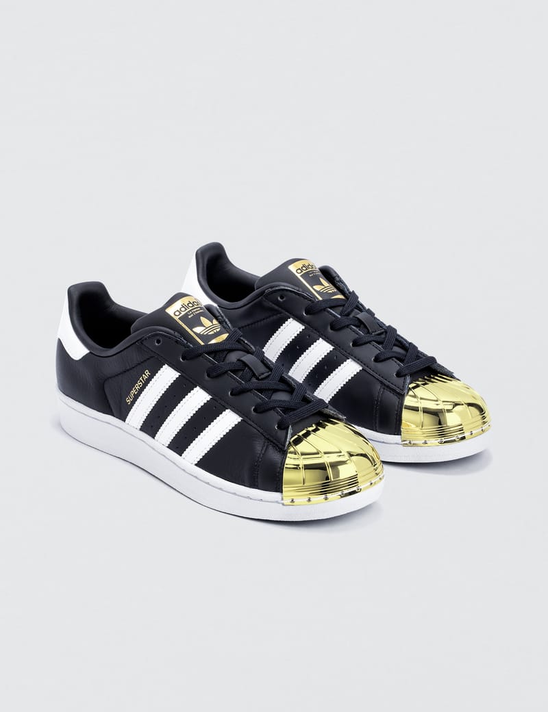 Adidas superstar metal toe mens best sale