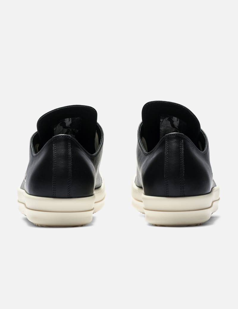 バイオレンス・レイク('08英) Rick Owens Low Sneaks - Minimal leather lace-up sneakers with