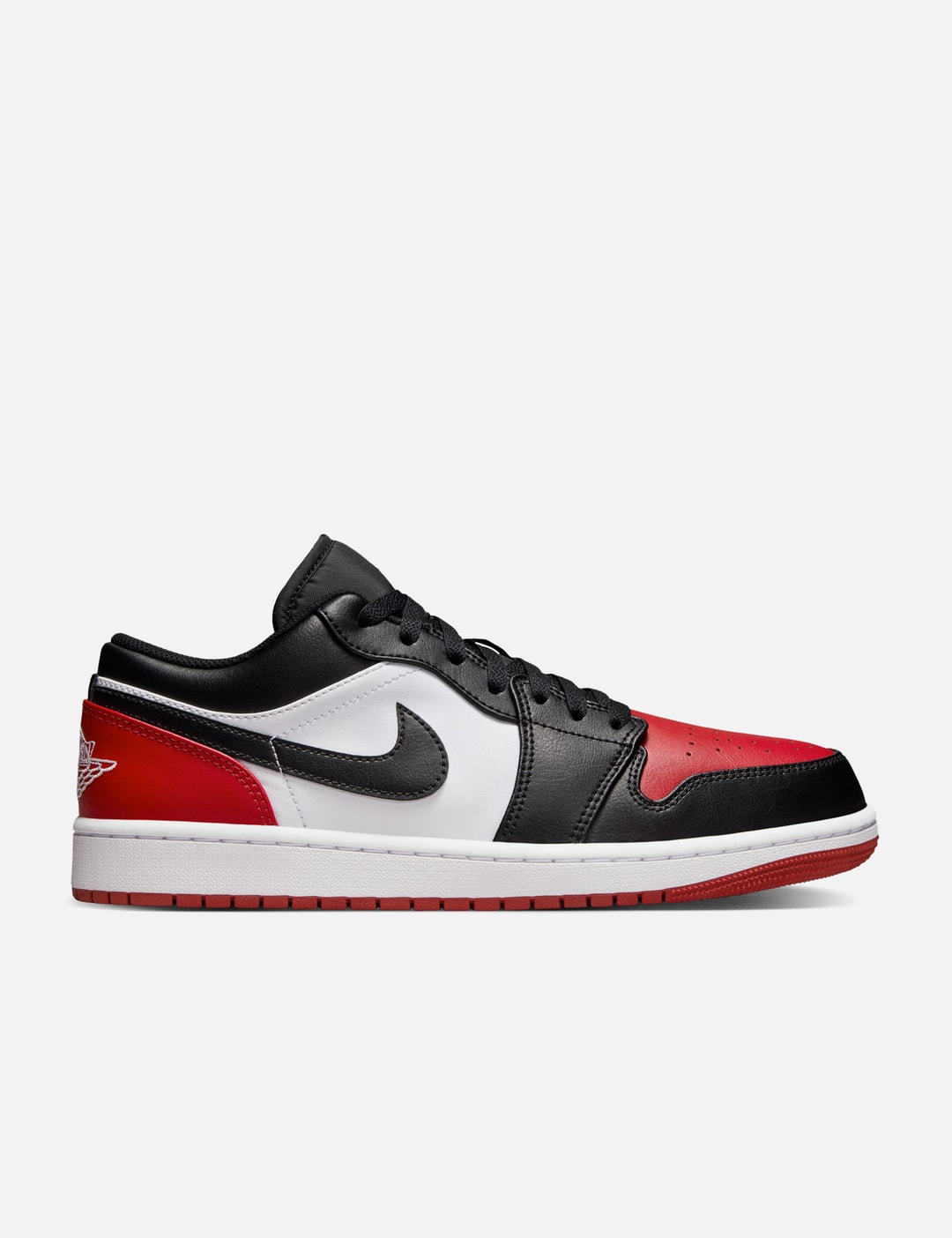 low top black and white jordan 1
