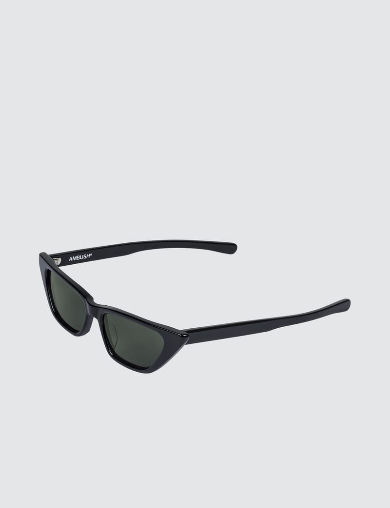 Ambush Molly 1007: Sleek Black Cat Eye Sunglasses - eye-oo.com