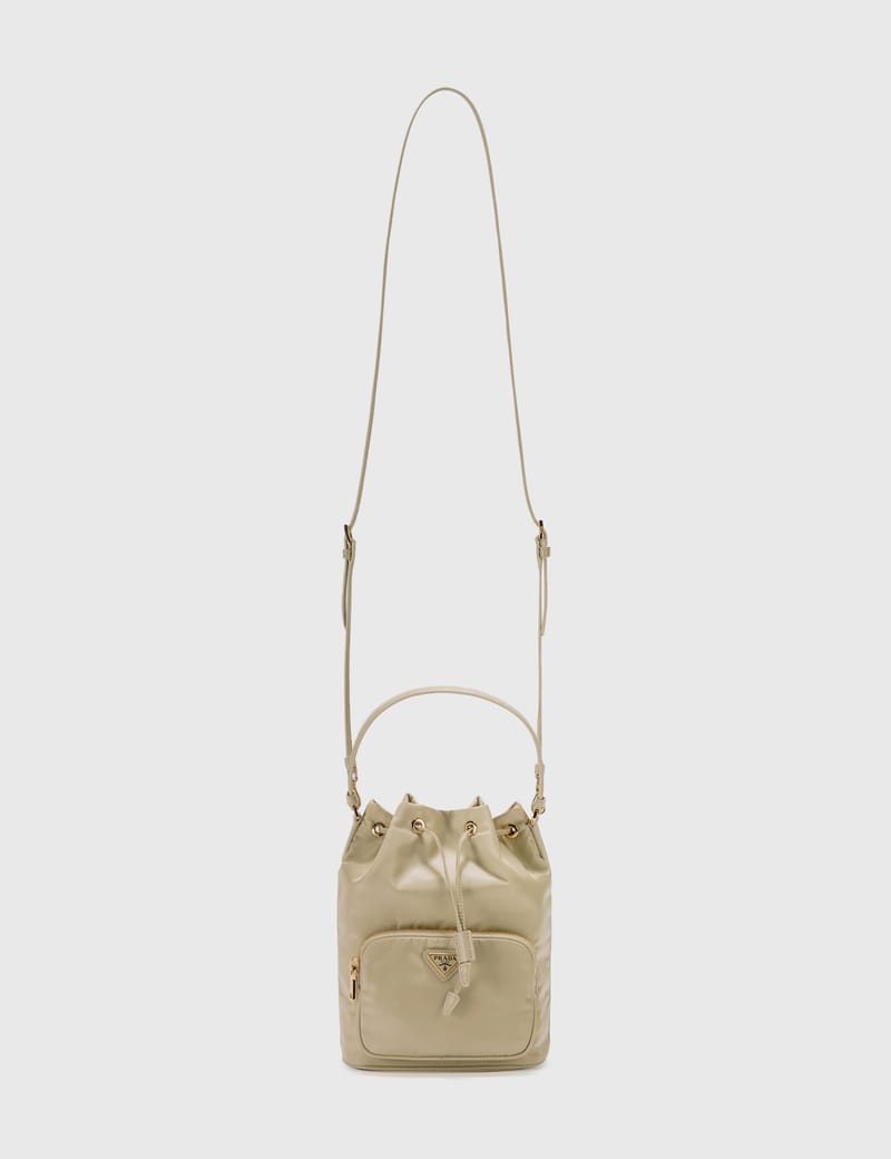 今季注目！【PRADA】デュエット Re-Nylon ショルダーバッグ 国内発】PRADA デュエット Re-Nylon バケットバッグ (PRADA