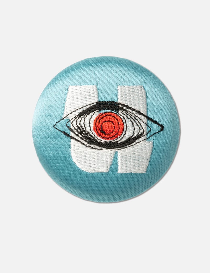 Undercover - Medicom Toy X Undercover Gilapple Clock | HBX