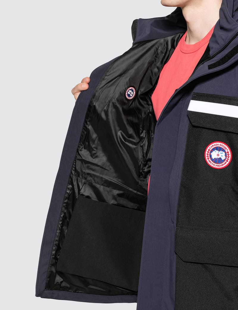 Canada goose outlet photojournalist