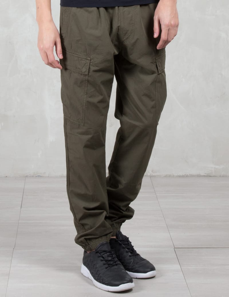 Stone Island Men's Brushed Cotton Canvas Cargo Pants in Dove