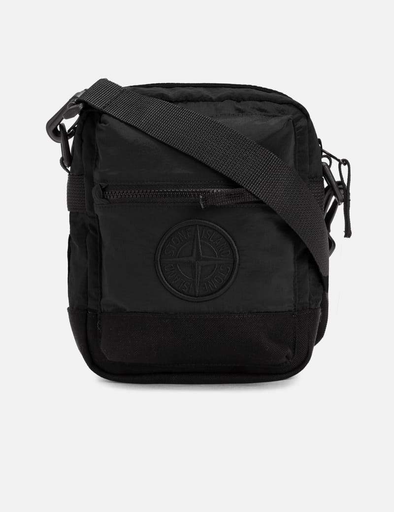 ストーンアイランド - Econyl® Regenerated Nylon Pouch Bag | HBX