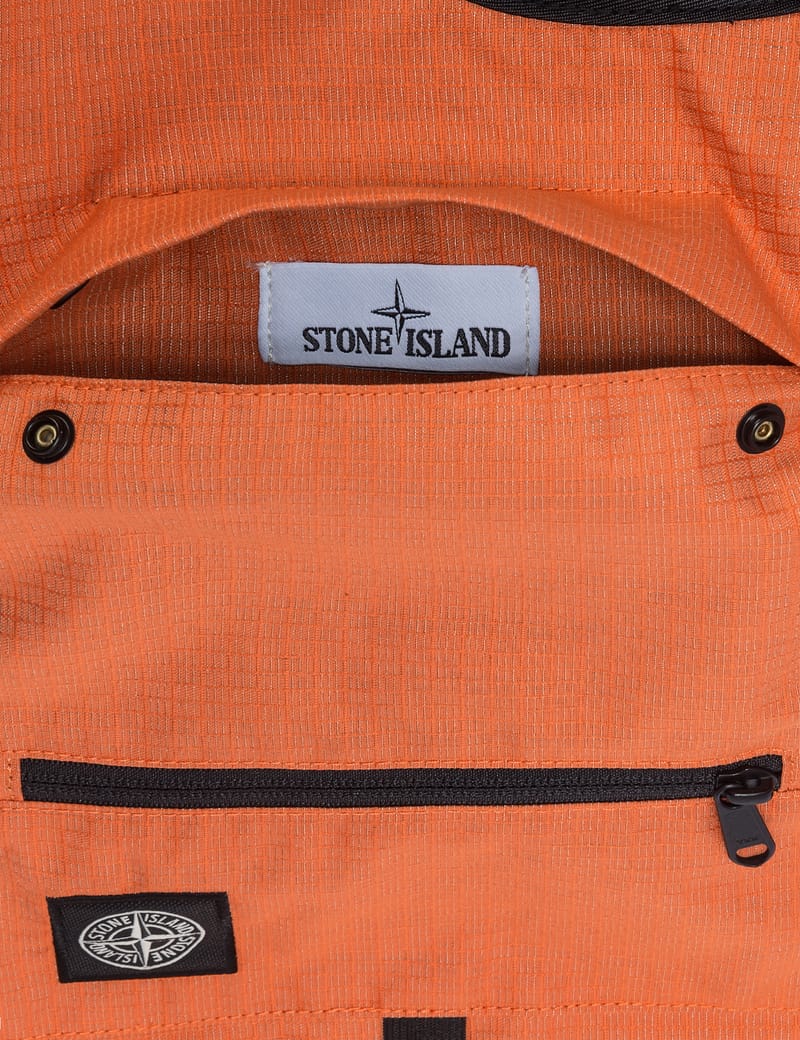 バッグ STONE  Reflective Weave Bag 約1年半ぶりに再結晶。ポーターとストーンアイランドが品格ただよう