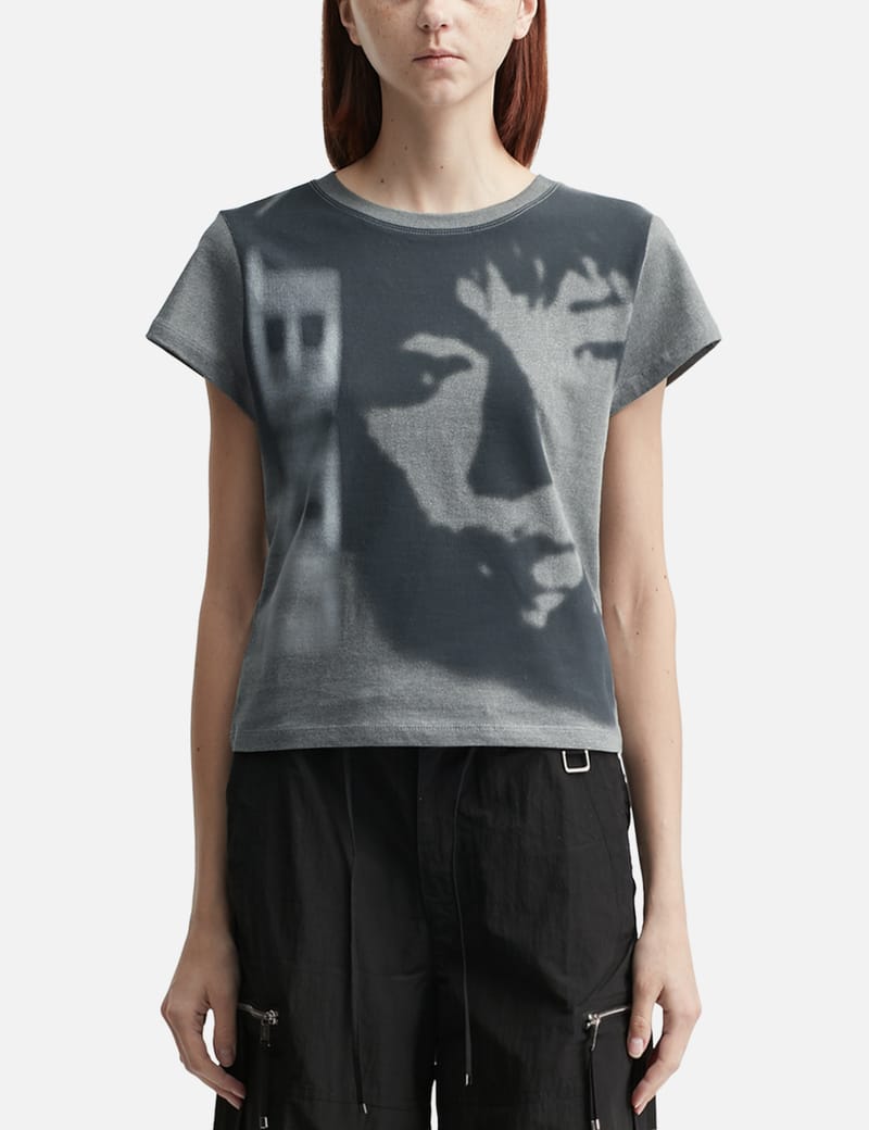 DEINET YEONJUN GGUM X DEINET Cropped Fit Short Sleeve T-shirt