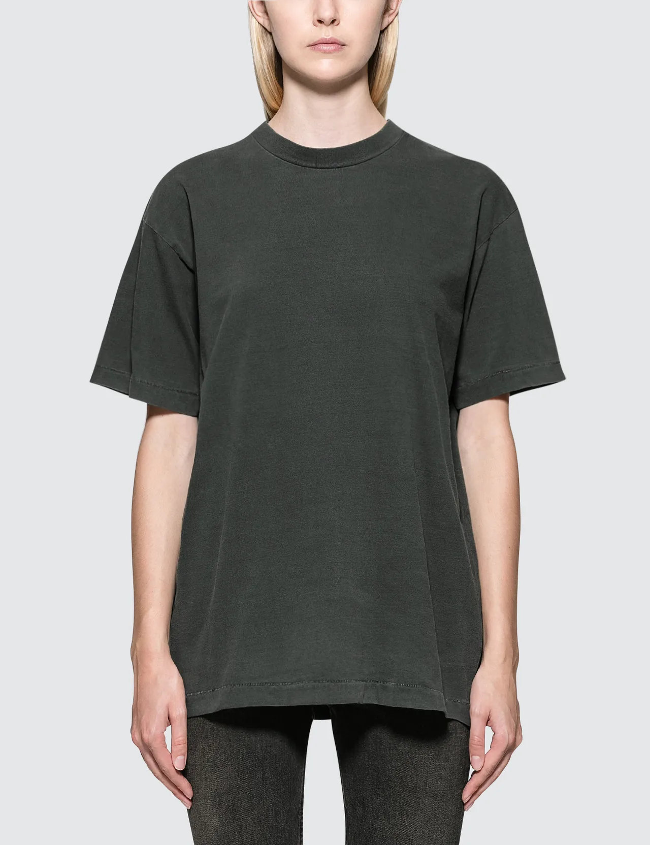 Yeezy on sale shirt womens