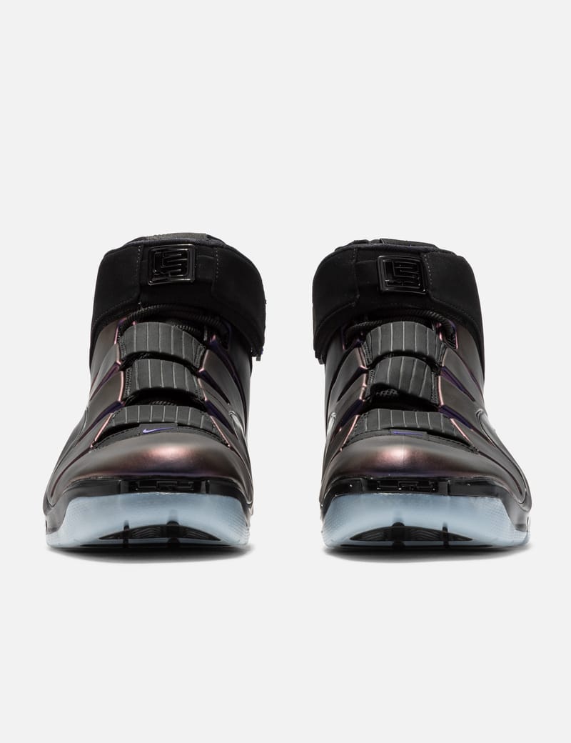 【NIKE】ナイキ◇ズーム ZOOM LEBRON IV スニーカー レブロン（NIKE） NIKE Zoom Lebron IV Black/Anthracite/Black