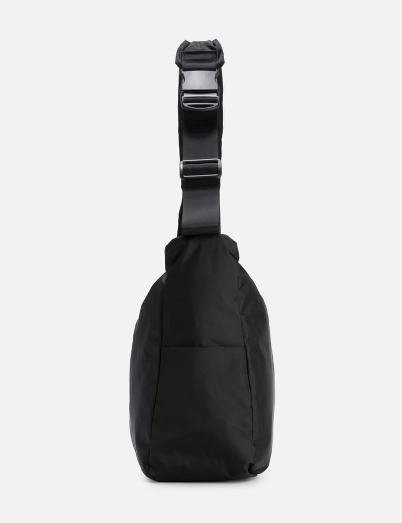 CLESSTE Holiday Bag Large - 撥水・撥油の日本製ナイロンバッグ。16