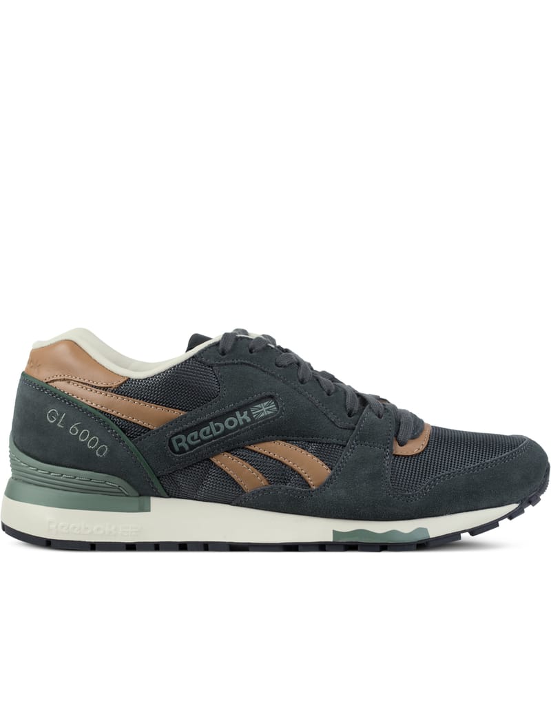 Reebok store fashion olive