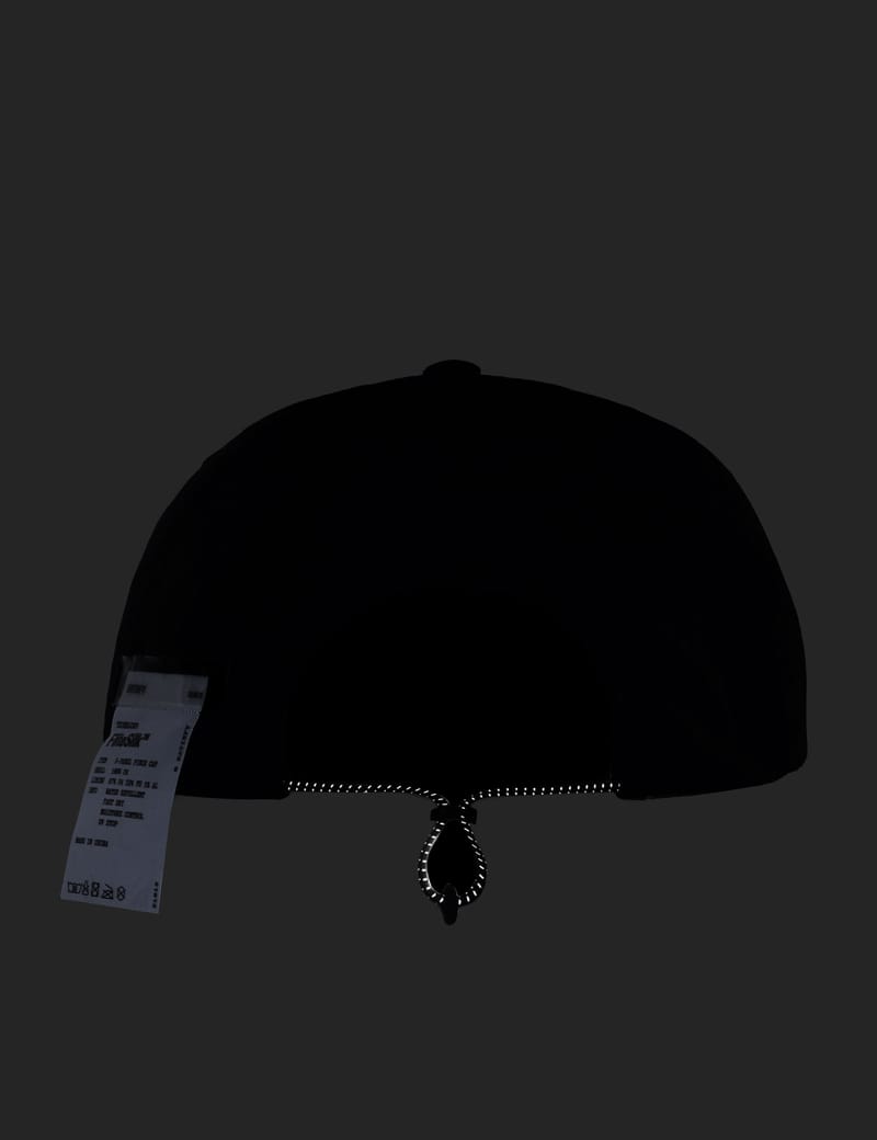 SATISFY FliteSilk™ 5-Panel Pinch Cap - Lightweight water-repellent