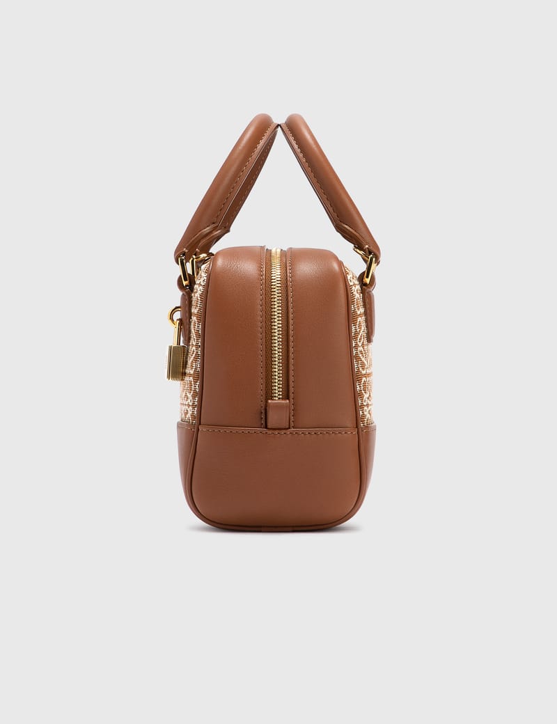 LOEWE　アマソナ16 ロエベ｜アマソナバッグのルーツを称えて