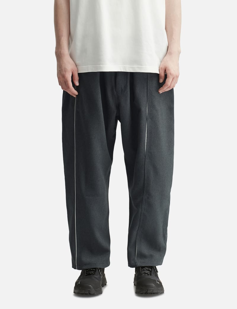 パンツ GOOPiMADE Artisanal Slice-Cutting Denim GOOPiMADE - “DN-01” Artisanal Slice-Cutting Denim | HBX