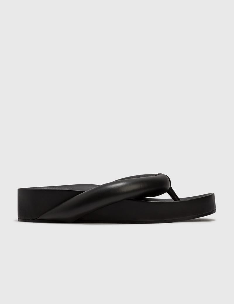 JIL SANDER パデッド　サンダル Jil Sander パデッドレザー サンダル | ブラック | FARFETCH JP