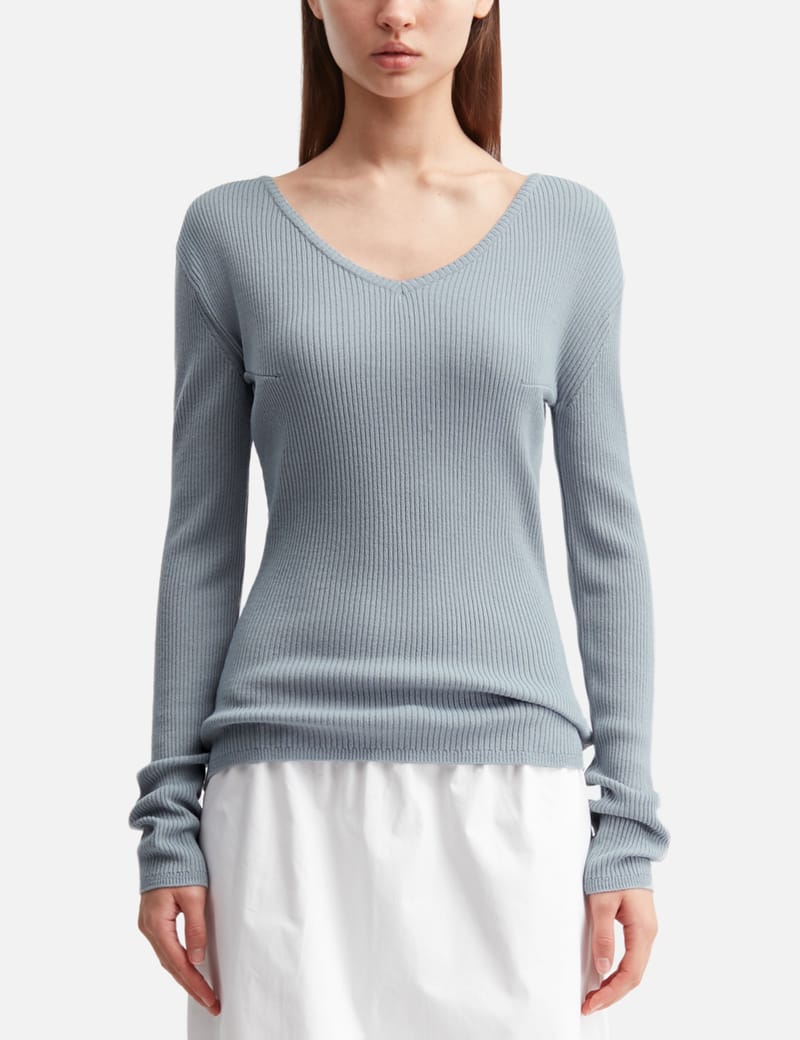 Glowny G Deep V-Neck Knit - Reversible black knit with deep V-neck