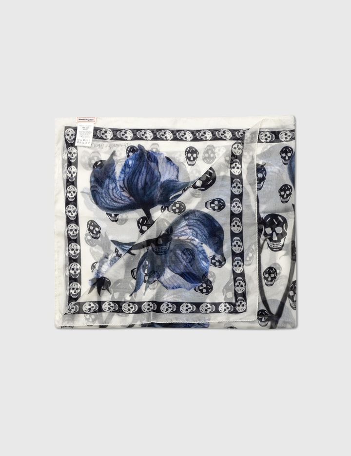 Alexander McQueen Bellflower Shawl HBX Globally Curated Fashion