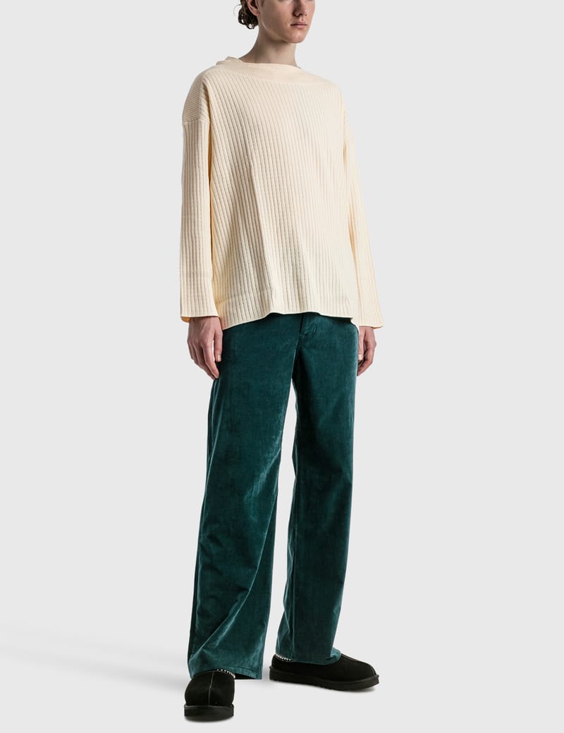 Velvet Flare 5 Pocket Pants In Green