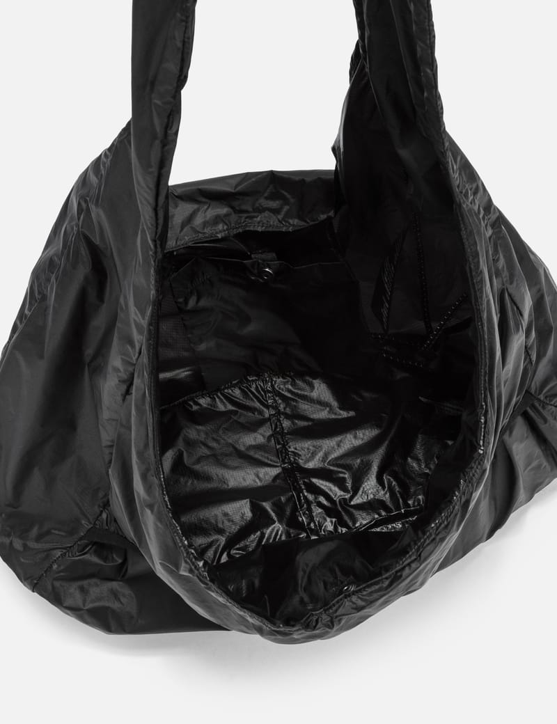 ROA - Packable Knot Bag | HBX - Globally Curated Fashion and