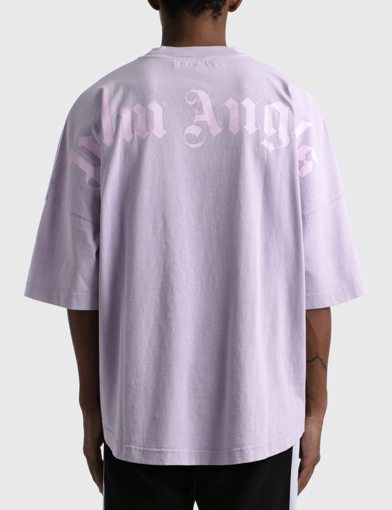Palm Angels - クラシック ロゴ オーバーサイズ Tシャツ | HBX Palm Angels - クラシック ロゴ オーバーサイズ Tシャツ | HBX