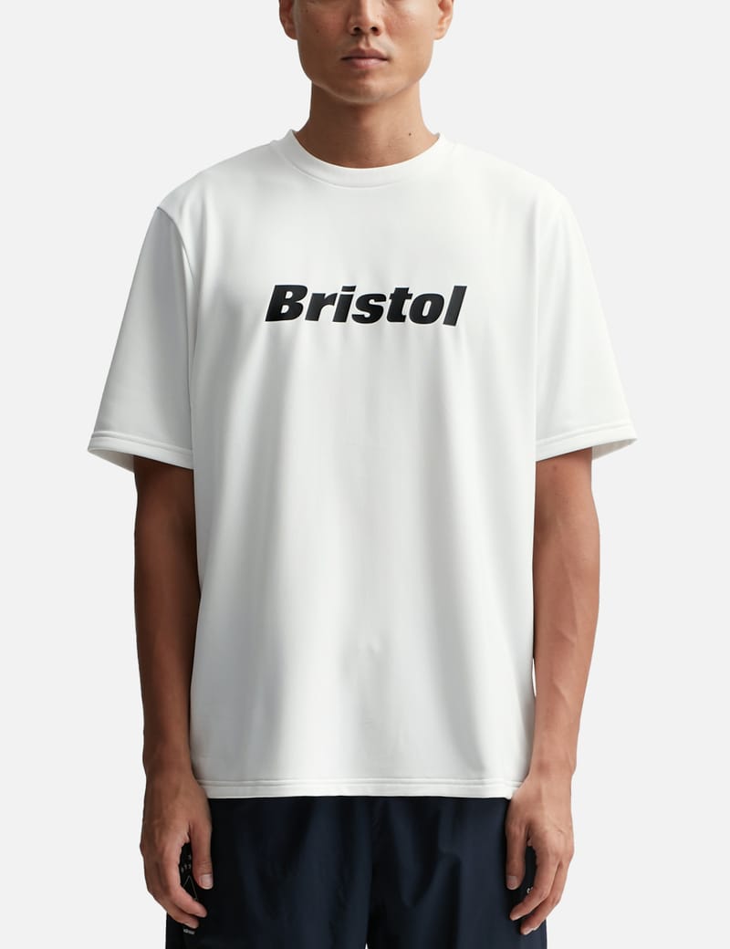 F.C.Real Bristol（エフシーレアルブリストル）の「UNDER LAYER