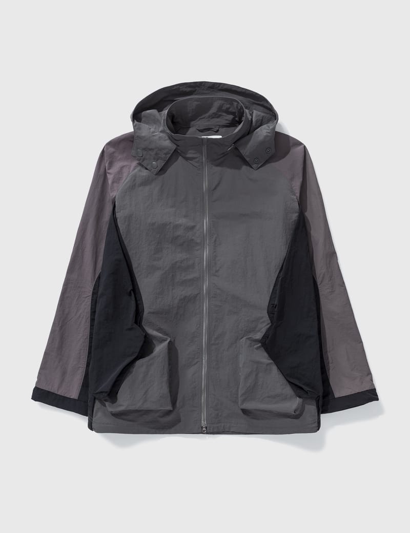 Archival Reinvent - TEFLON® PACKABLE WINDBREAKER | HBX - Globally