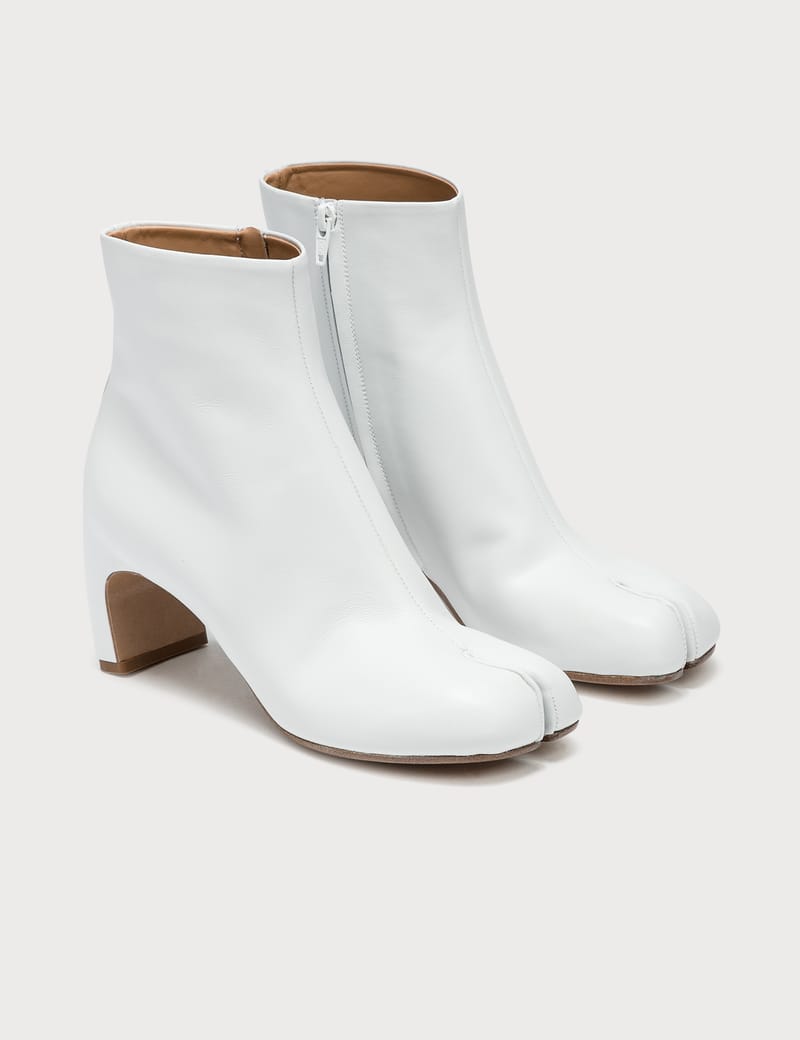 Maison Margiela - Tabi Leather Ankle Boots | HBX - Globally