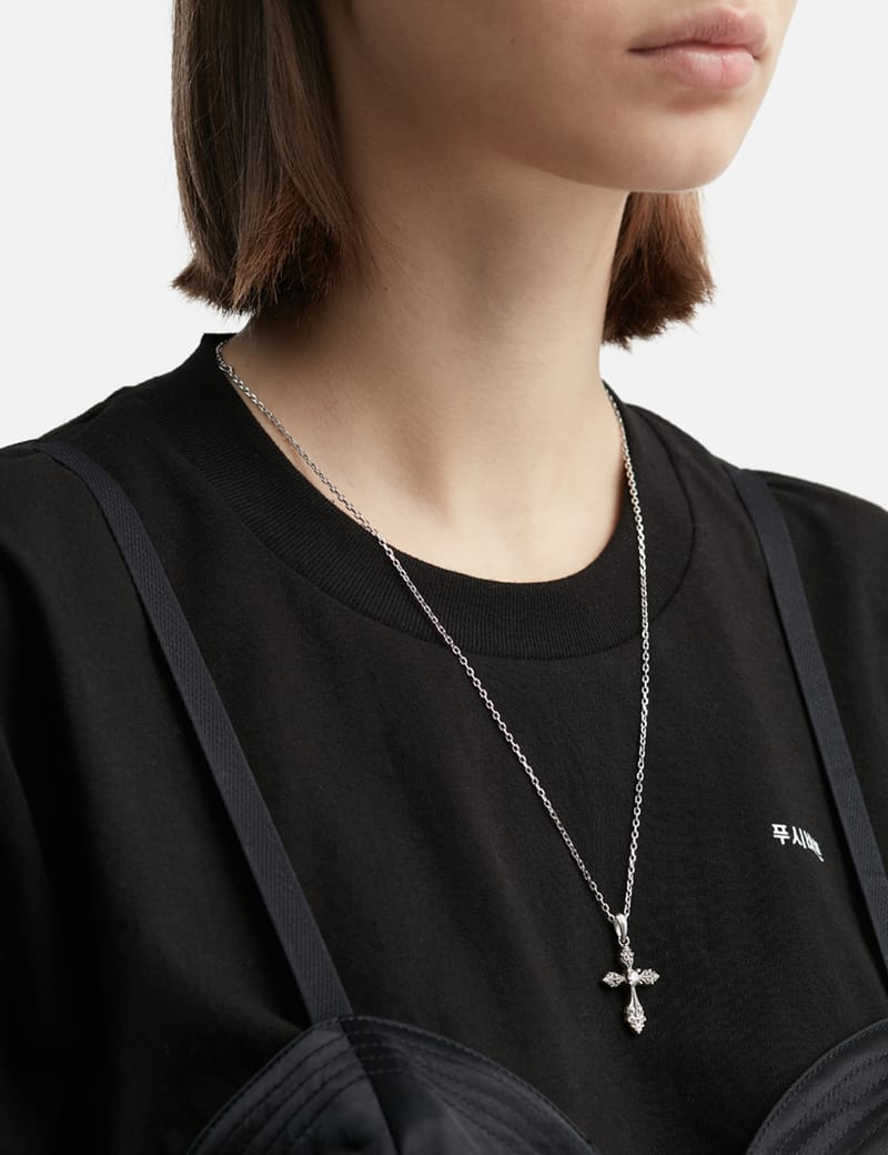 MIDNIGHTFACTORY - Cross Pendant Necklace | HBX - Globally